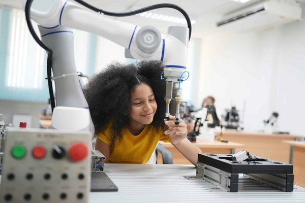 What Are the Latest Developments in Soundproofing Materials for Urban Housing?